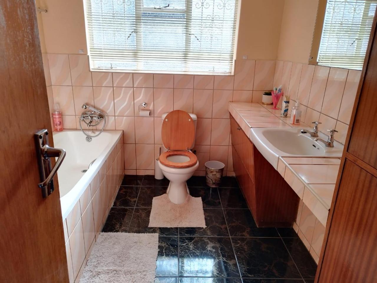 Tj Self-Catering Διαμέρισμα Graaff-Reinet Δωμάτιο φωτογραφία