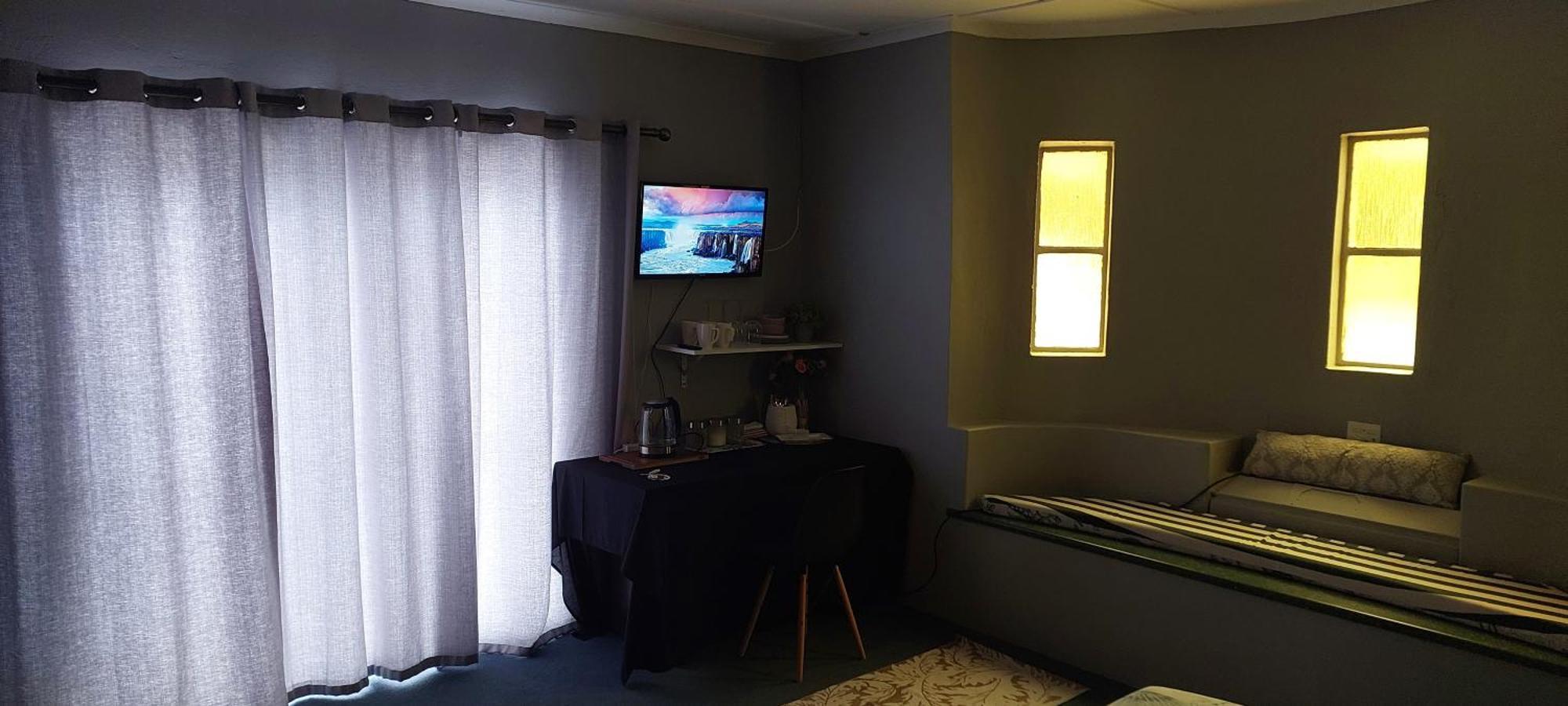Tj Self-Catering Διαμέρισμα Graaff-Reinet Δωμάτιο φωτογραφία
